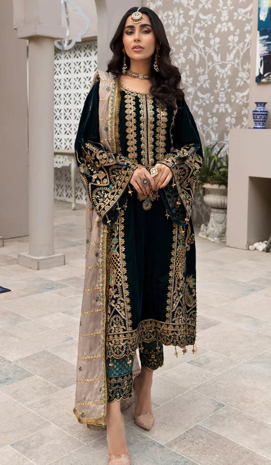 Emaan Adeel Black Velvet - Replica