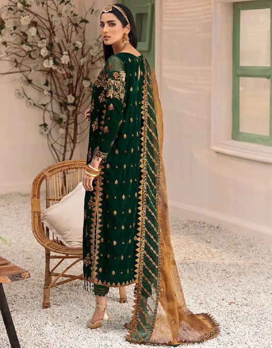 Emaan Adeel Green Formal Collection Velvet - Replica