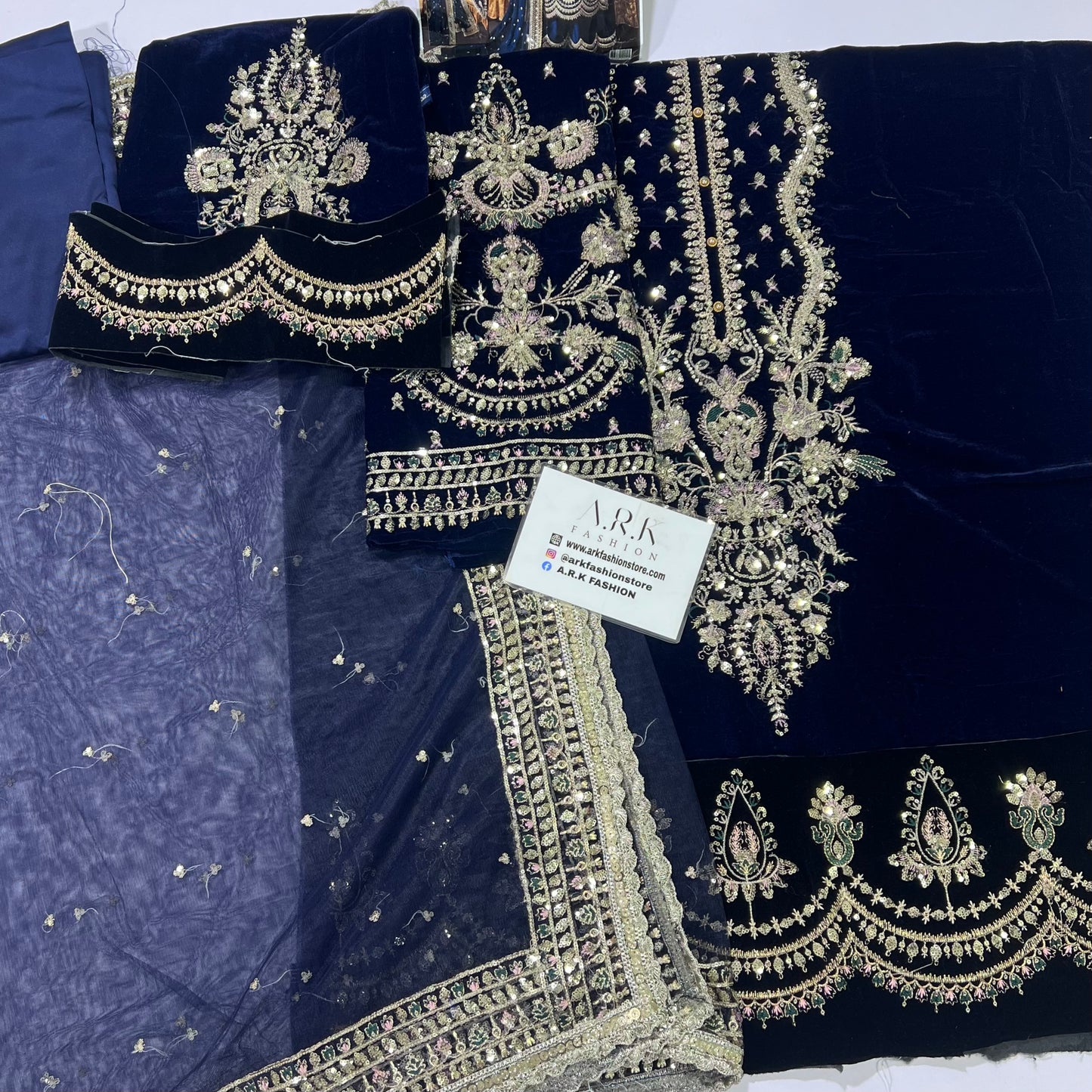 Afrozeh Navy Velvet Collection Net - Replica