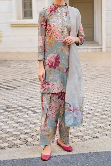 Iznik Luxury Printed Lawn Collection - Replica