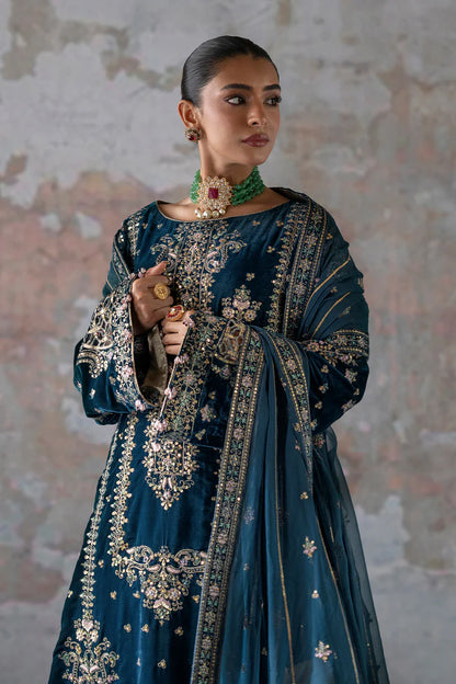 Emaan Adeel Zinc Formal Collection Micro Velvet Replica