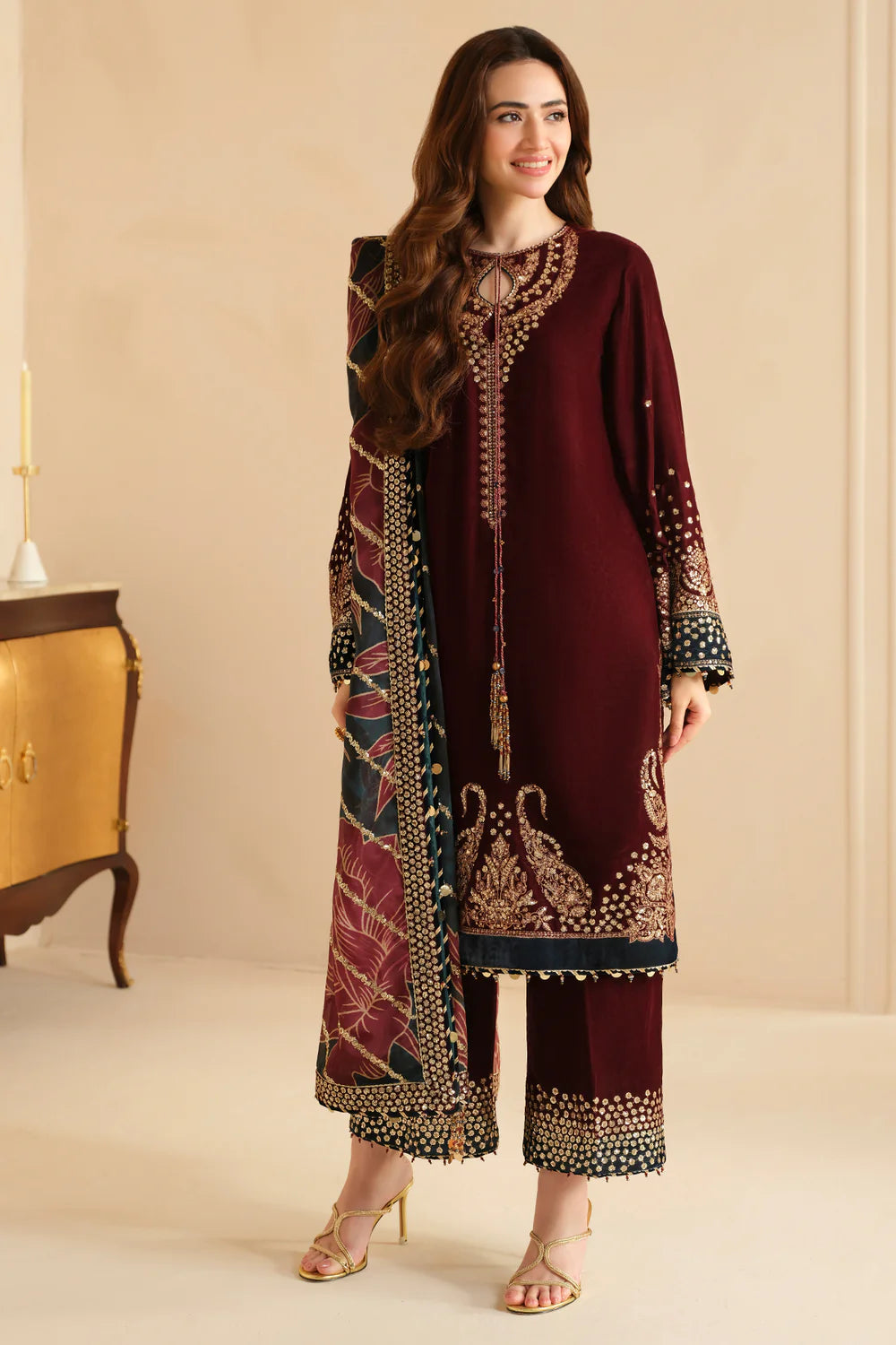 Jazmin Maroon Formal Collection Velvet - Replica